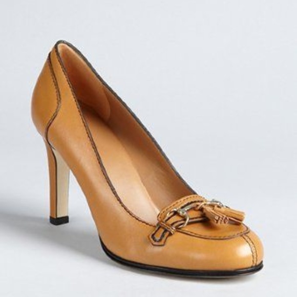 Gucci Shoes - GUCCI Banana Leather Emily Tassel Loafer Pumps 8